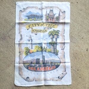 Vintage "City of the Angels" Cityscape kitchen towel - Multicolor